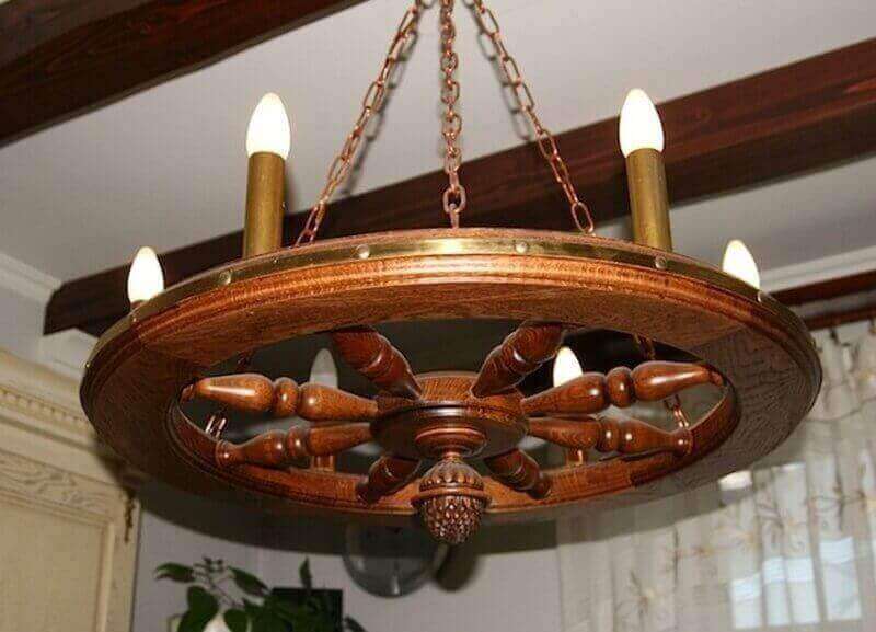 деревянный светильник