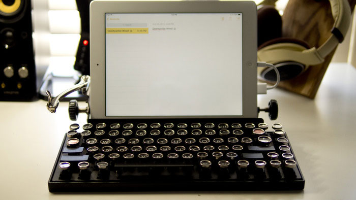 Как превратить винтажную пишущую машинку в клавиатуру. Фото № 3