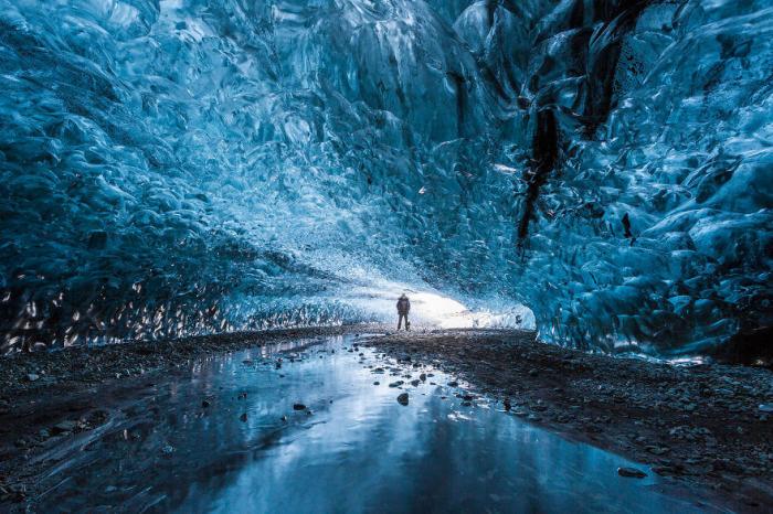 Путешествие в ледяные пещеры Исландии