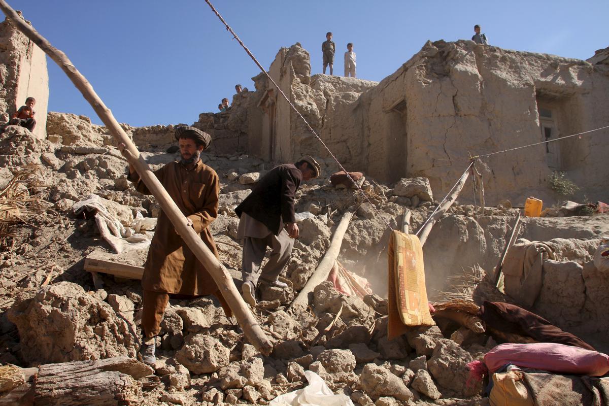 землетрясение, Афганистан, Пакситан-23