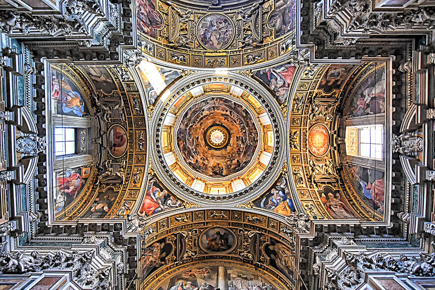 Красота потолков церквей Рима. Фото № 14