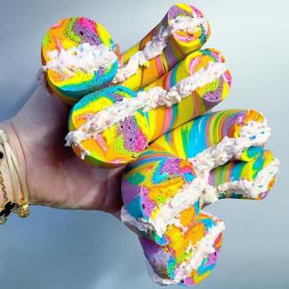 Разноцветные бублики по-бруклински