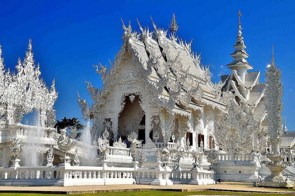 Белый храм, Таиланд
