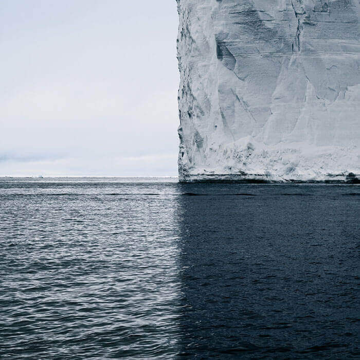 Антарктика, 4 оттенка синего