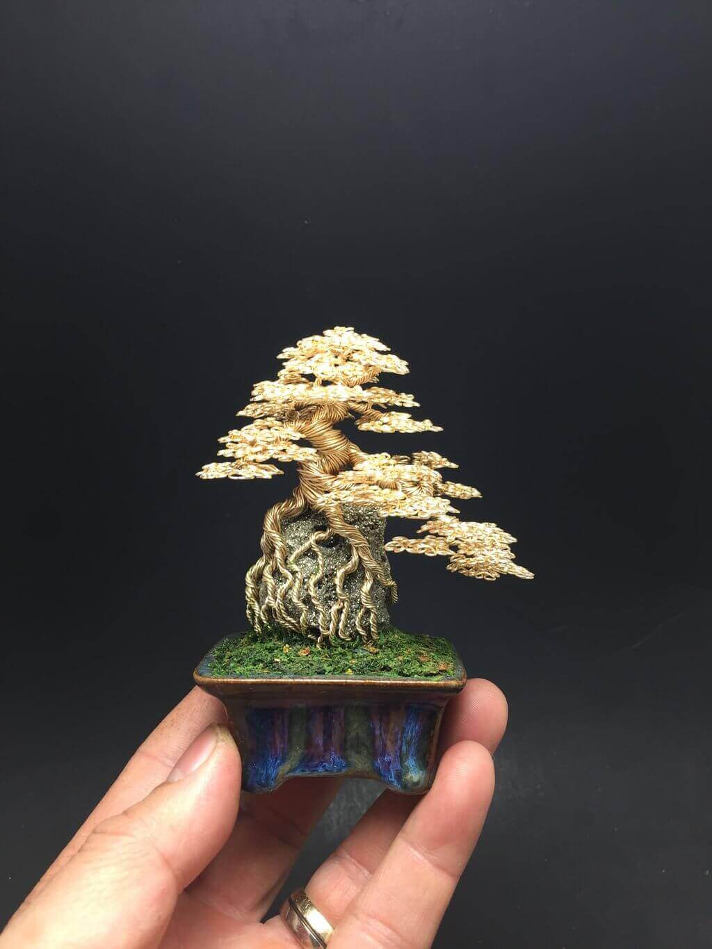 уникальные, искусственные мини-деревья в стилистике бонсай
