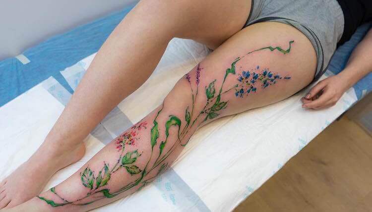 Акварельные татуировки на теле человека - живые рисунки