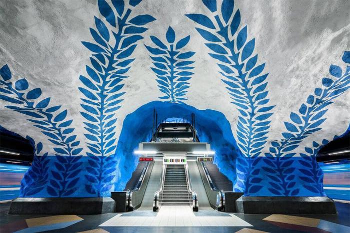 Эти красивые фотографии станций метрополитена перенесут вас далеко от повседневных забот