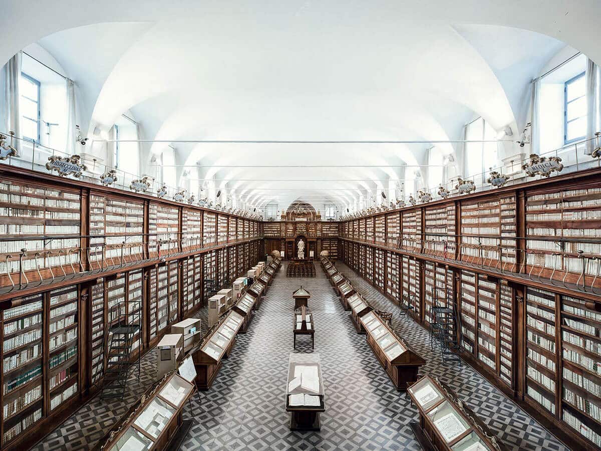 Библиотека Казанатензе, Рим, 1701