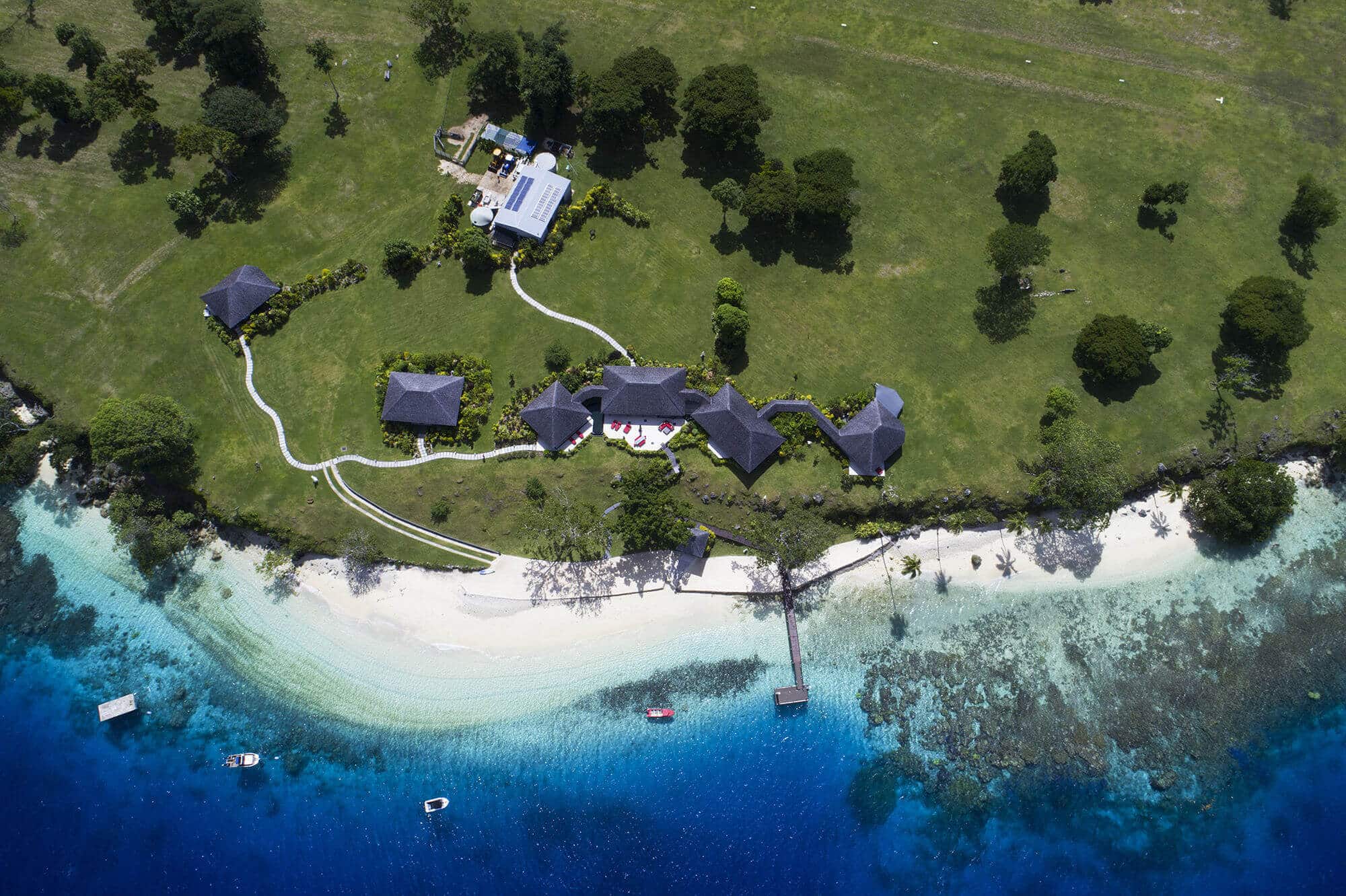 Остров Латаро за 12 000 000$