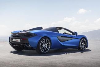Новый McLaren Spider 650s с откидным верхом развивает 328 км/ч
