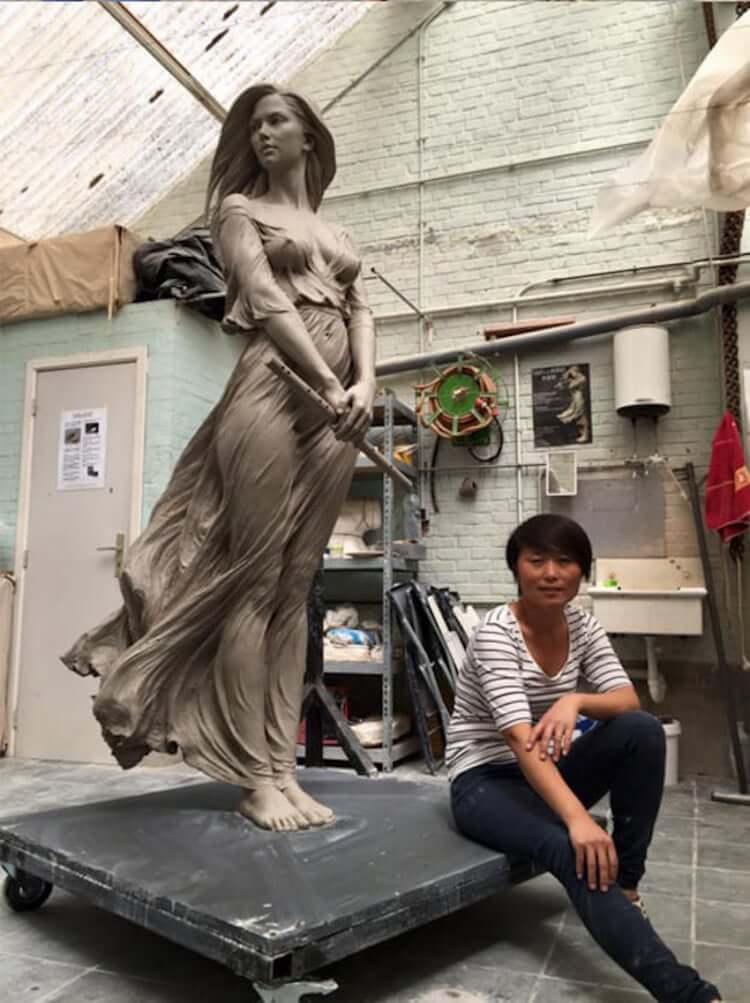 Реалистичные женские скульптуры, фото 3