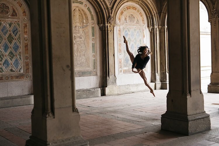 Танцоры балета на городских улицах, фото 4
