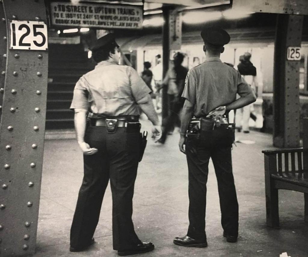 «Останови и обыщи». Гарлем, Нью-Йорк. Начало 80-х.